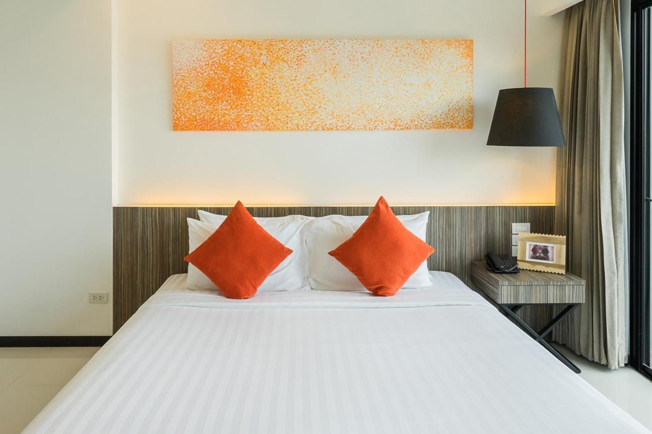 Hotel J Residence Pattaya - SHA Extra Plus Bagian luar foto