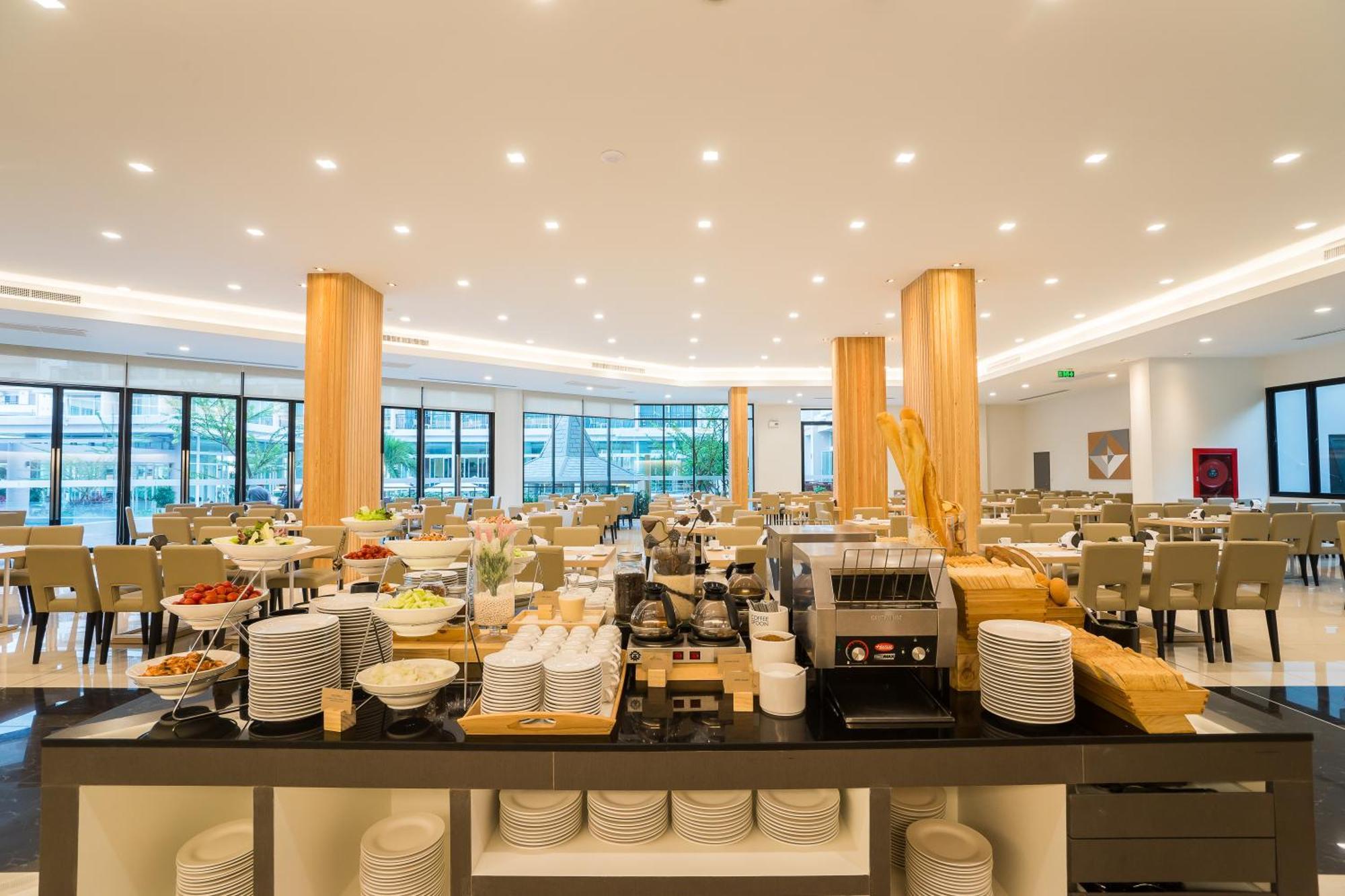 Hotel J Residence Pattaya - SHA Extra Plus Bagian luar foto