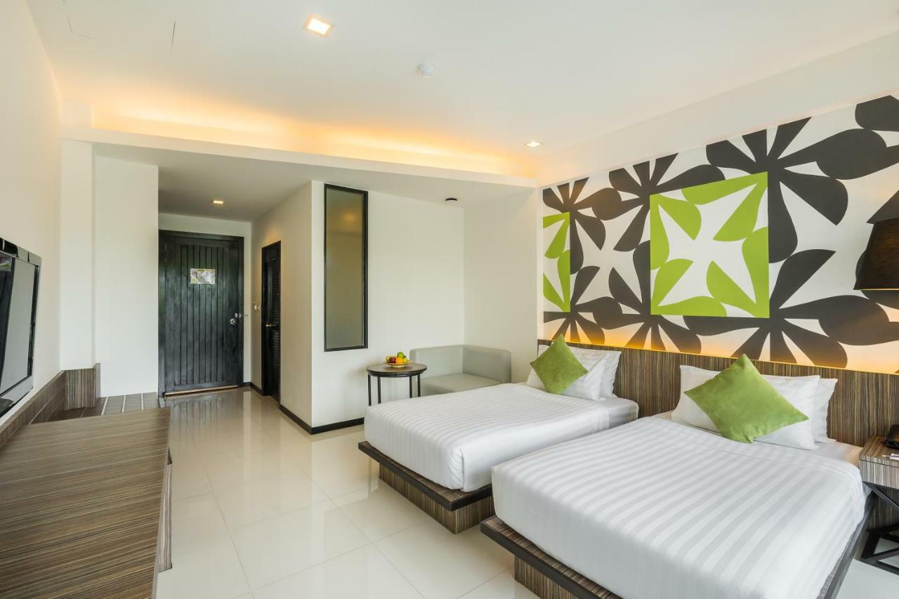 Hotel J Residence Pattaya - SHA Extra Plus Bagian luar foto